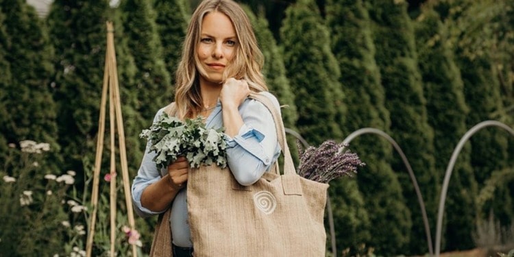 Our 7 Favorite Sustainability Influencers