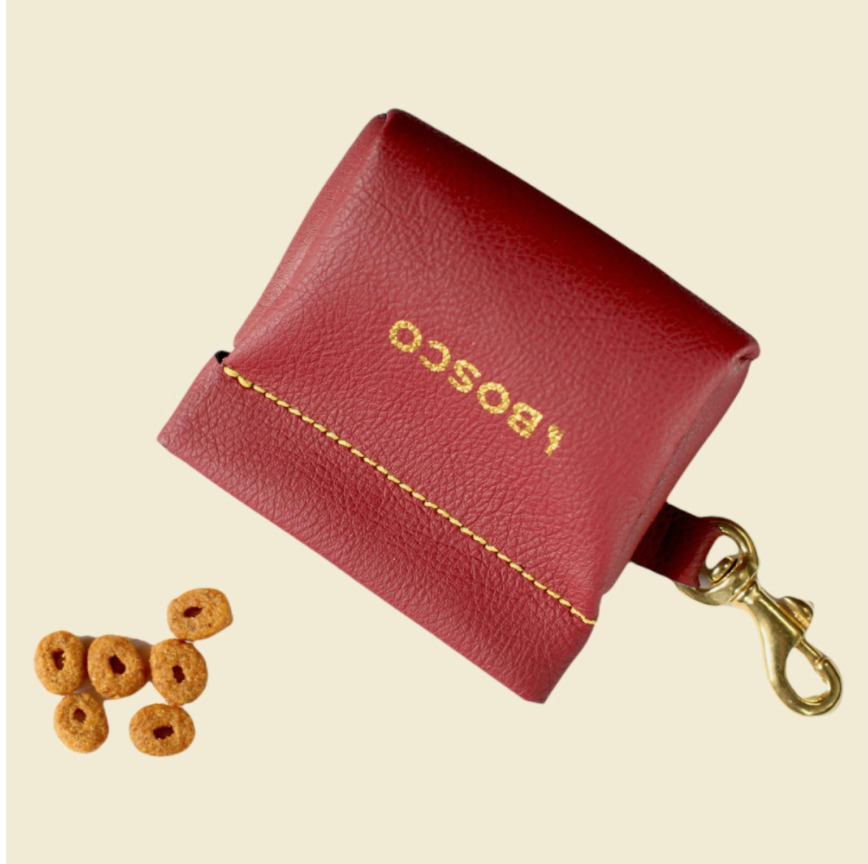 pet treat holder