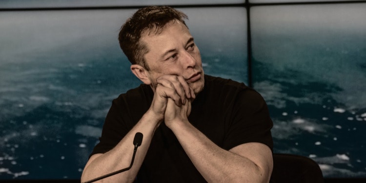 Musk Tries to Backout of Twitter Deal