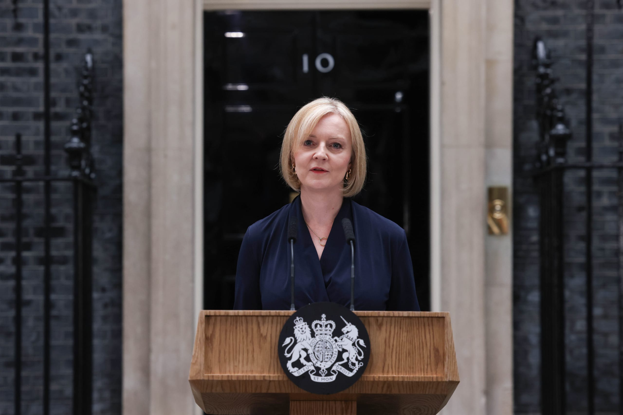 Liz Truss Resigns as UK Prime Minister