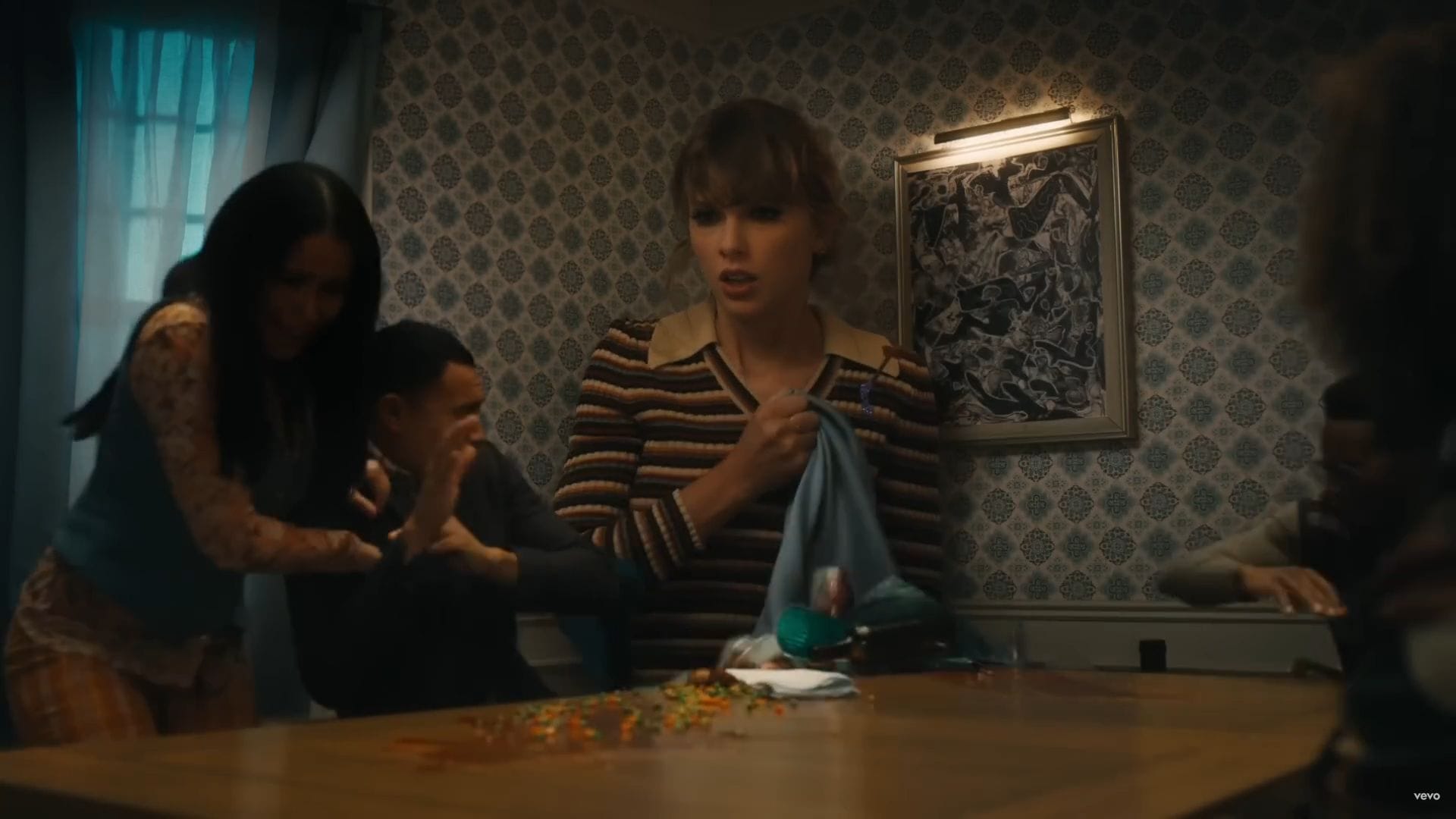 Taylor Swift’s ‘Midnights’: A Swiftie’s First Listen