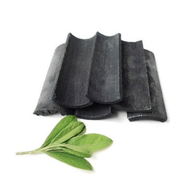 sustainable Christmas gifts under 10 Euro Bijin Bamboo Charcoal slice