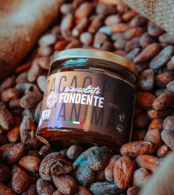 Christmas gifts under 10 Euro dark chocolate spread