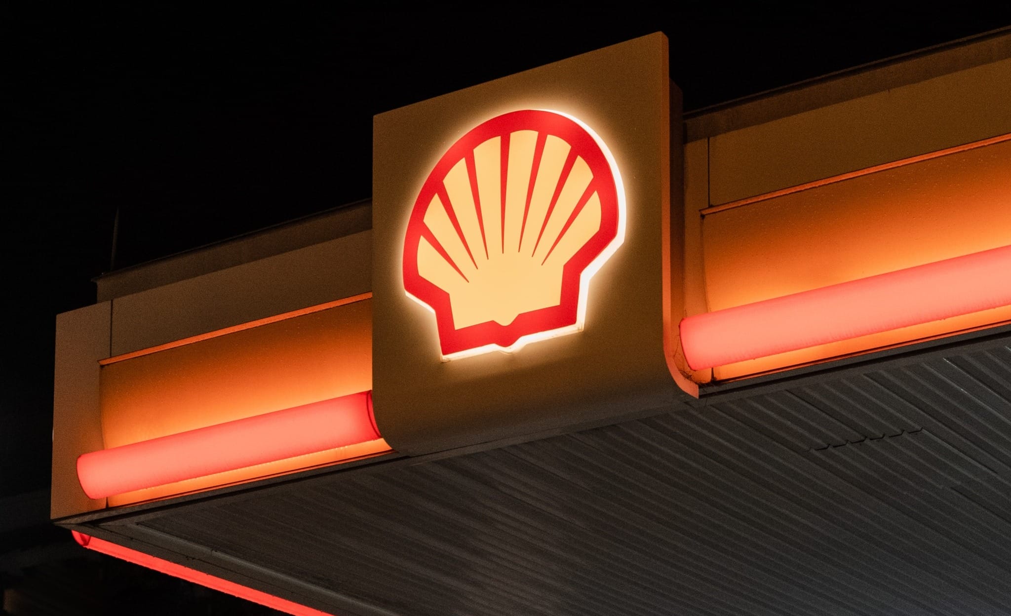 Groundbreaking Lawsuit: Shell’s Board of Directors Sued for Climate Inaction