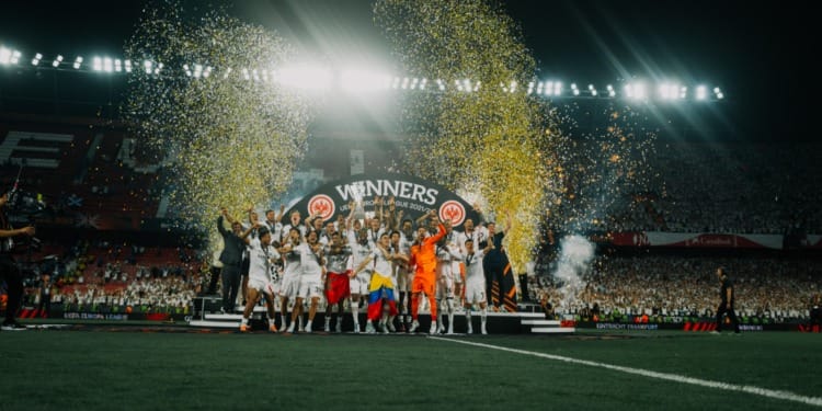 Sevilla or AS Roma: Who Will Score More Green Goals?