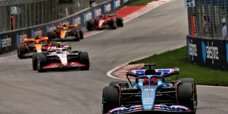 Hollywood Star Ryan Reynolds and Top Investors Join Forces to Invest in Alpine F1