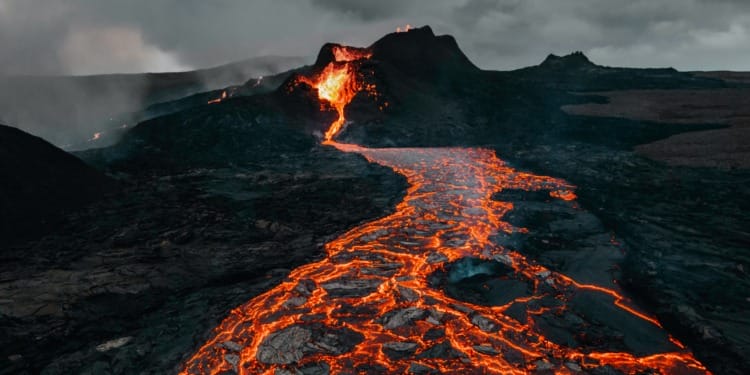 Iceland volcano eruption