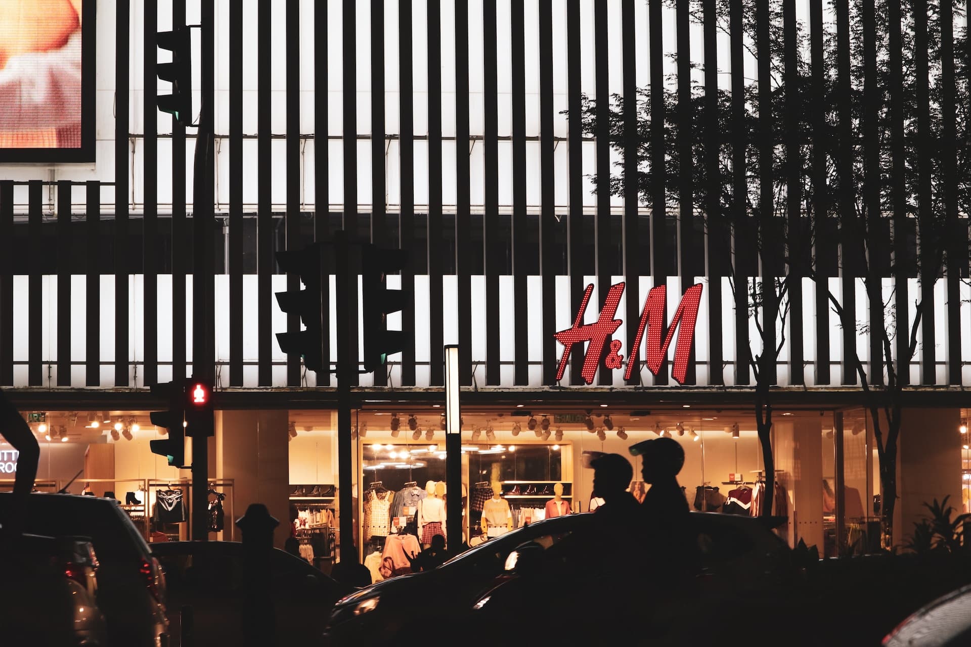 H&M in Hot Water: 20 Labour Abuse Allegations Emerge in Myanmar