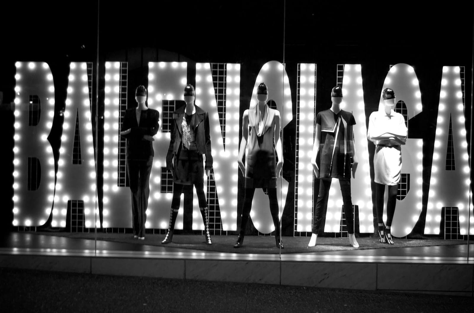 Mannequins in front of the letters Balenciaga