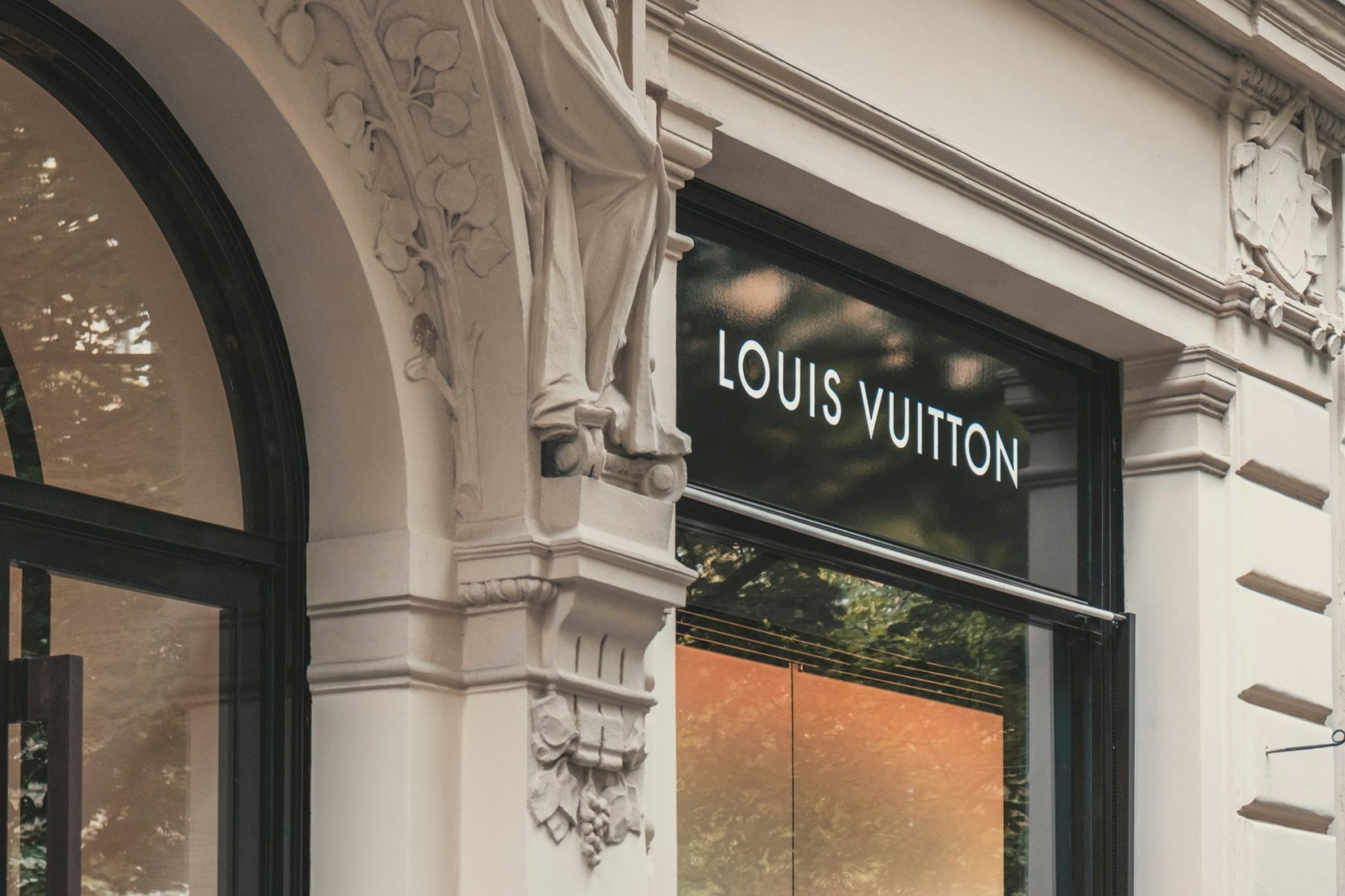 A picture of a store for Louis Vuitton