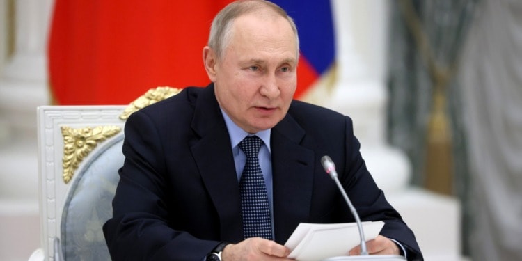 Overthrowing a dictator