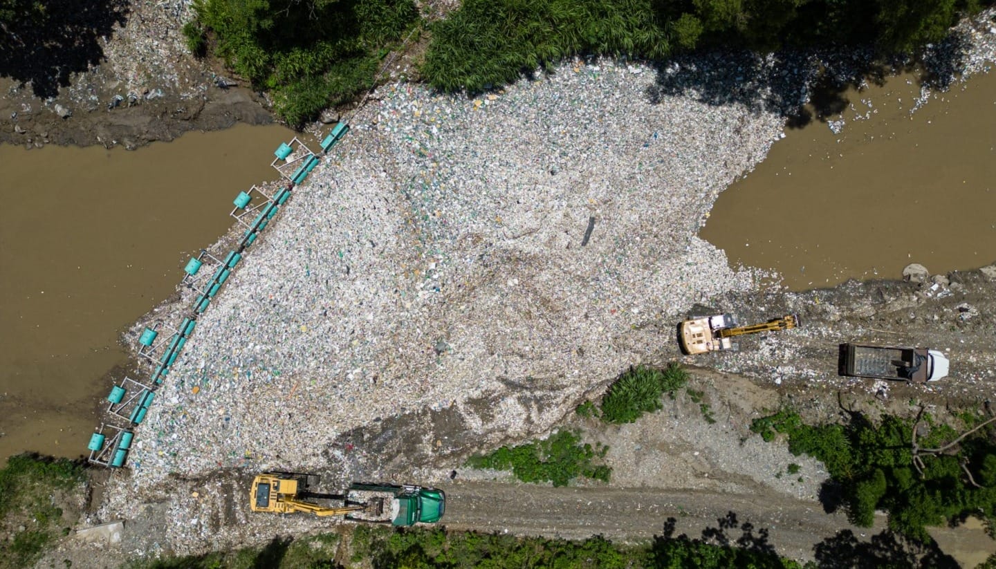 Single-use plastics ban