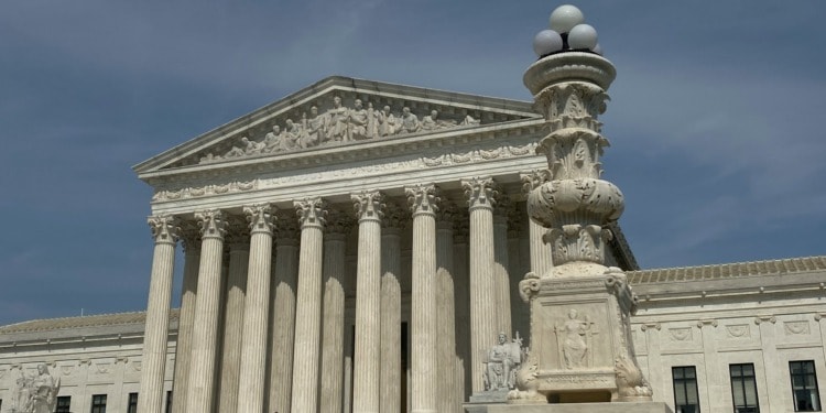 US Supreme Court Refuses to Reinstate Youths’ Climate Change Lawsuit