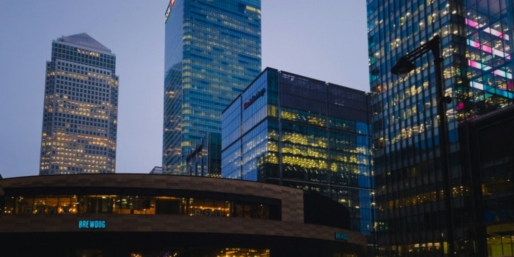 ESG news regarding HSBC trillion dollar pressure, india china solar manufacturing, trump administration suing over climate laws, and blue yonder new ai agents