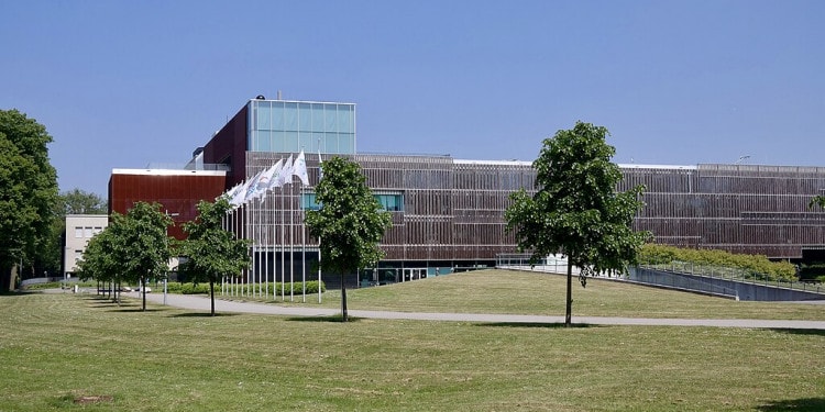 ESG news regarding EU and UK pension funds double down on ESG, extreme weather hits EU farmers hard, Barratt London launches Passivhaus homes, Warner bRos. Downgraded to junk