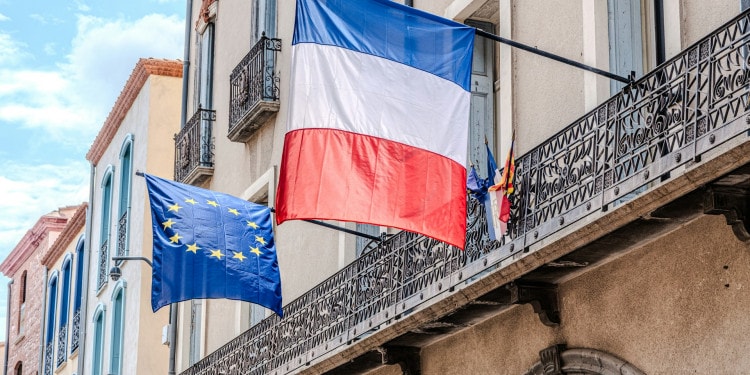 ESG news regarding Choose France business summit gaining 20 billion euros of investments, Honda cutting EV investment, Brazil’s re.green gaining funding, and offshore wind tender in Norway