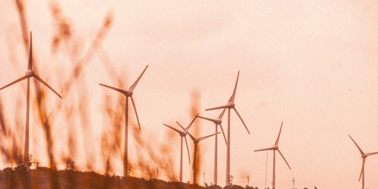 ESG news regarding EU rejects weaker climate target, California targets CEQA reform, Bolivia launches hydrogen plan, SaF output to double in 2025