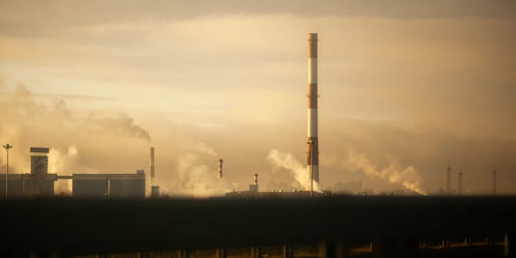 US to Drop Greenhouse Gas Regulation Authority