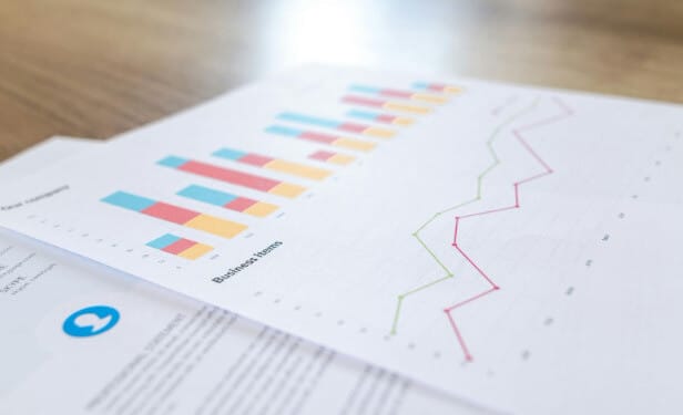 Navigating the Digital Finance Frontier: How E-Invoicing Simplifies Cross-Border Business