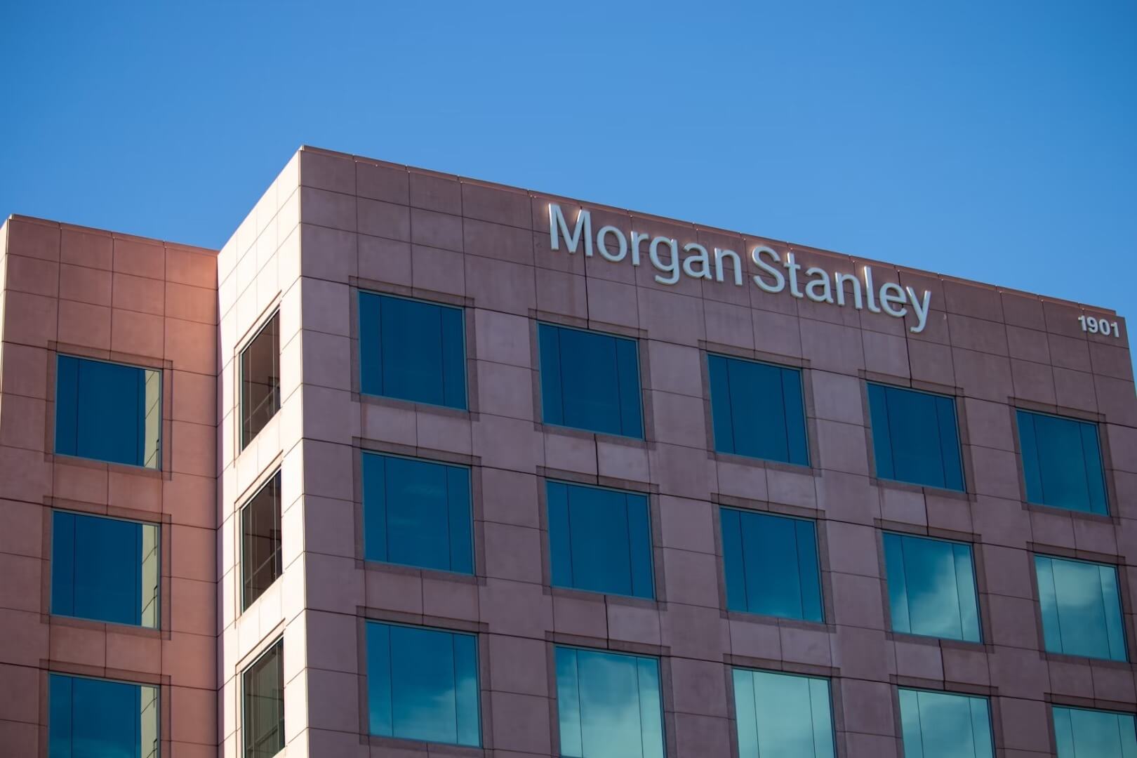 Morgan Stanley announces crypto trading on E*Trade in partnership with Zerohash. Trump’s Fed Attacks Could Backfire with Inflation Risks, Jimmy Kimmel returns to his late-night show after Disney reverses suspension. Afro-descendant community in Colombia maintaining food forests that protect biodiversity.