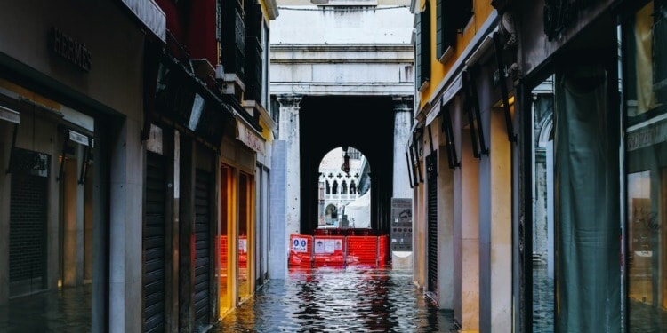 Extreme Weather Costs Europe €44.5 Billion a Year