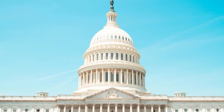 ESG news regarding the effect of the US government shutdown on climate programs, failed omnibus agreement, cryptocurrency mining coming to Brazil, and the EU’s steel quotas and tariffs