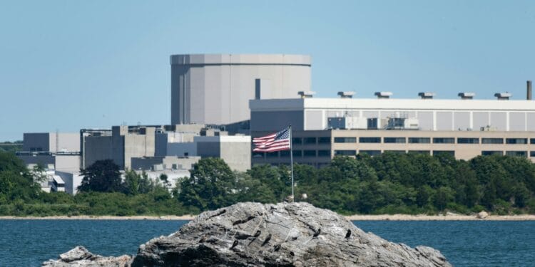 ESG news regarding US $80 billion nuclear investment, European Ombudsman probing European Commission over transparency, India expanding solar manufacturing, and Jordan receiving $295 million from Green Climate fund for water project