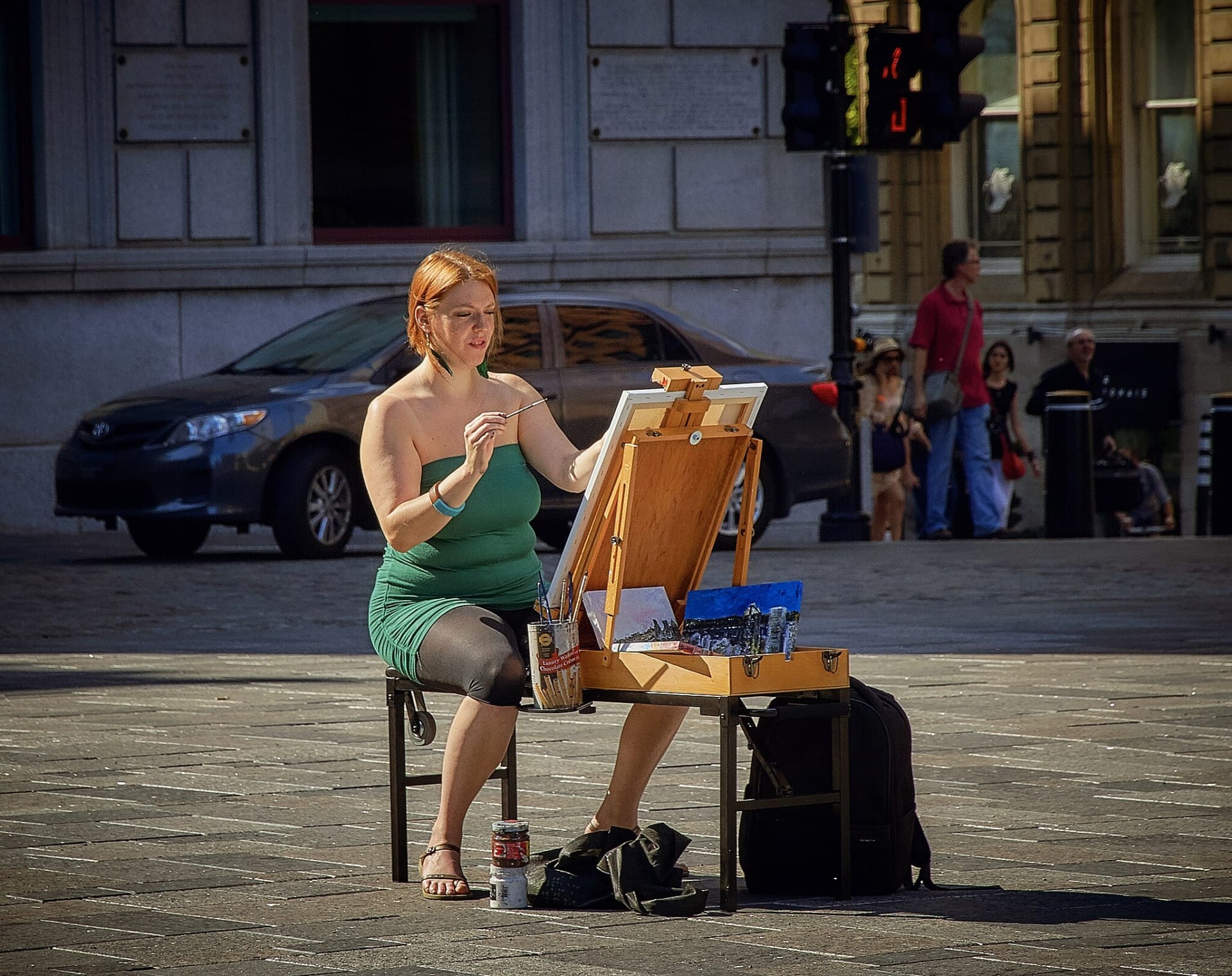 Canada Sets Green Investment Rules; UK Regulator Probes WH Smith; Louvre Workers Call Off Strike;Trump Allies Clash With Fannie, Freddie Staff.