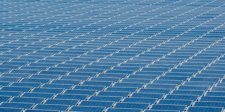 ESG News regarding China restricting industrial renewable exports, UN warning that US climate treaty exit harms economy, UK firms lowering wage forecasts despite inflation, Meta partnering with TerraPower for new nuclear reactors.