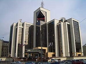 ESG News regarding AI datacenters fueling U.S.-led gas power boom, Lukoil selling foreign holdings, England and Wales households paying more for water bills, and Trafigura investing $1 billion in African carbon removal projects.