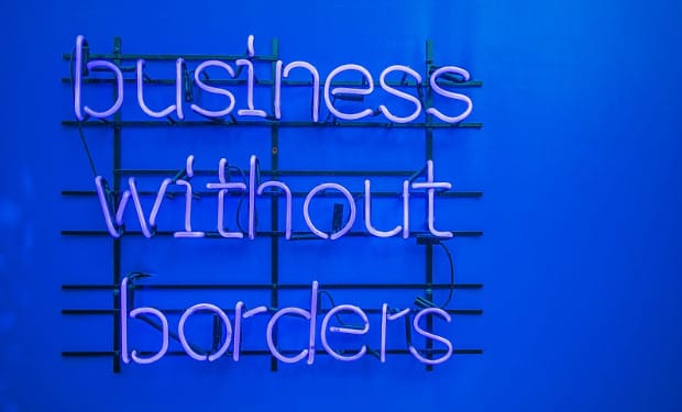 Business without borders, a neon sign