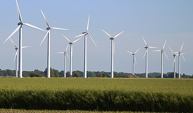 ESG News regarding China’s wind power strategy, global renewable energy leadership, U.S. criticism at Davos, and the future of low-carbon energy cooperation