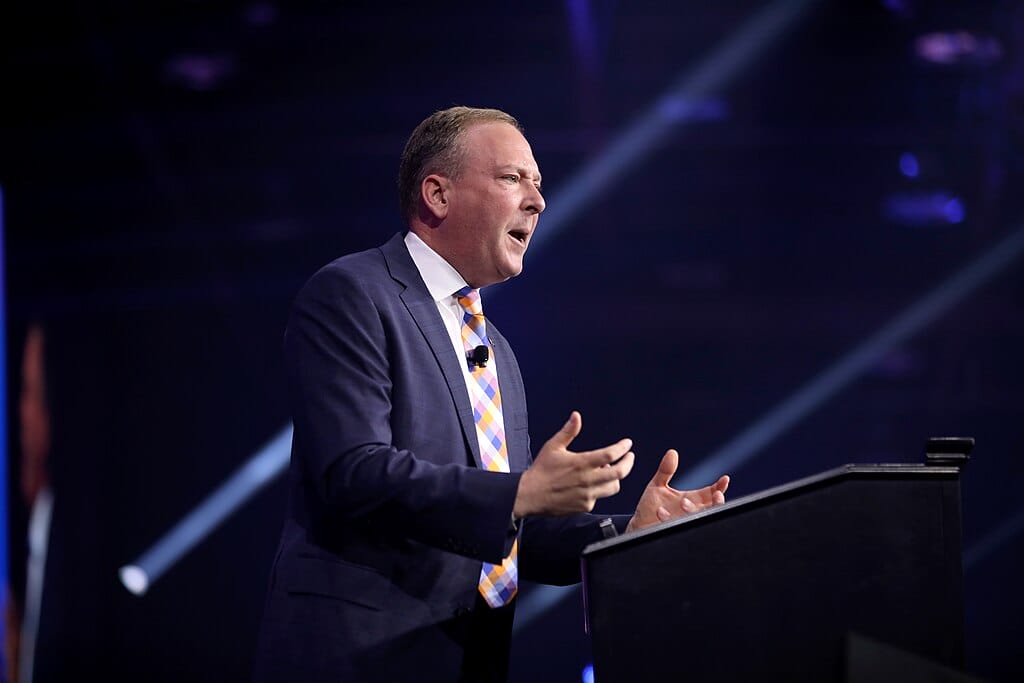 ESG News regarding the EPA’s plans to repeal the endangerment finding, high energy costs in the EU, Liberty Mutual’s partnership with Ara Partners, and Eurazeo’s €175 million maritime investment