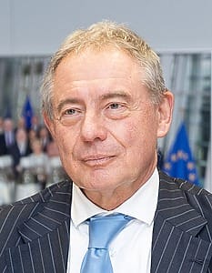 ESG News regarding Europe’s role in the Israel, US, Iran conflict, Argentina seeks to weaken glacier protections, Moeve’s new green hydrogen project, and Italy asking EU to suspend carbon market