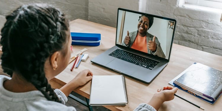 Personalised learning: a girl learning through dedicated video call