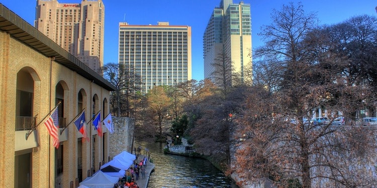 The Top 5 San Antonio Injury Lawyers - Business distric view